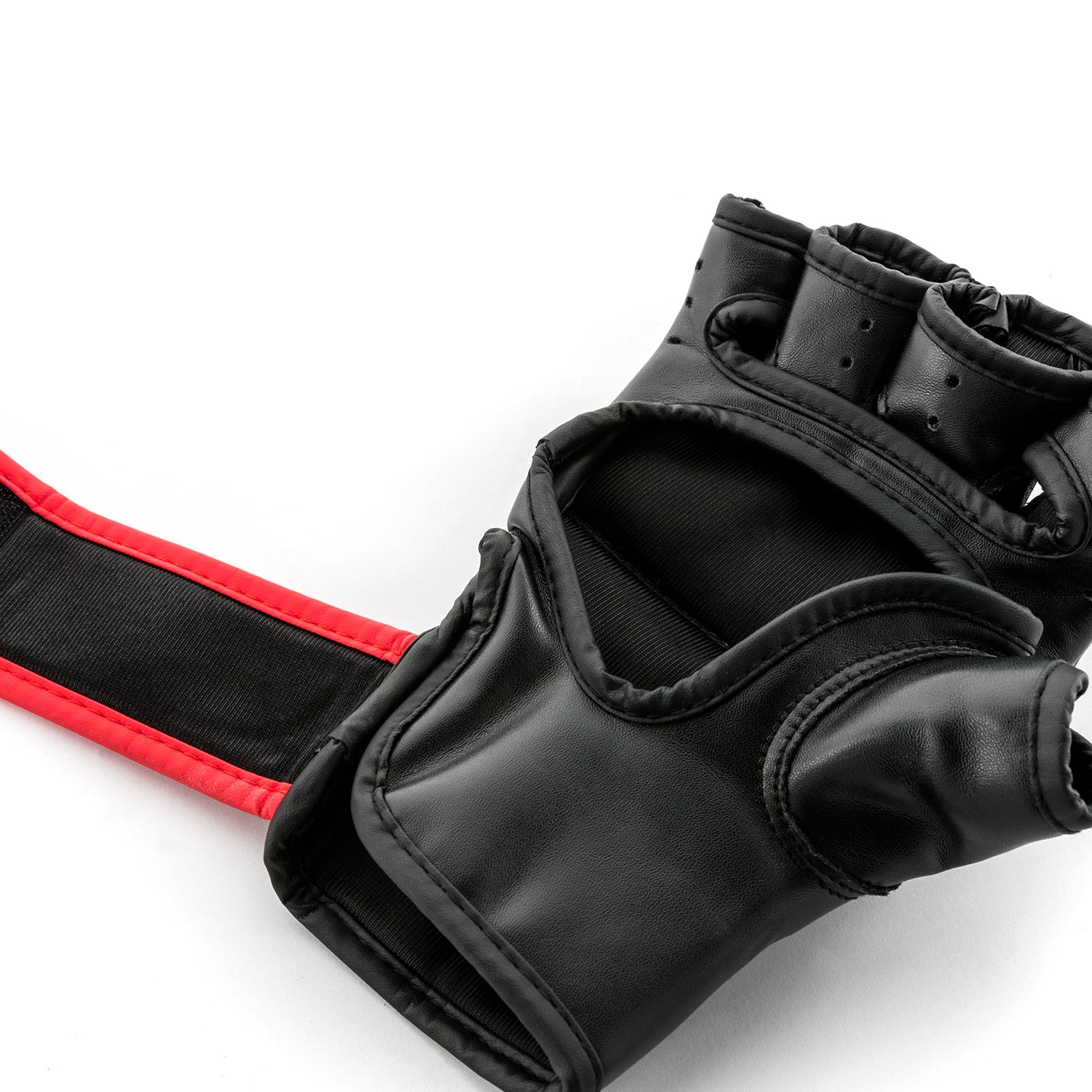 UFC MMA Contender Fitness Gloves - 6 Oz